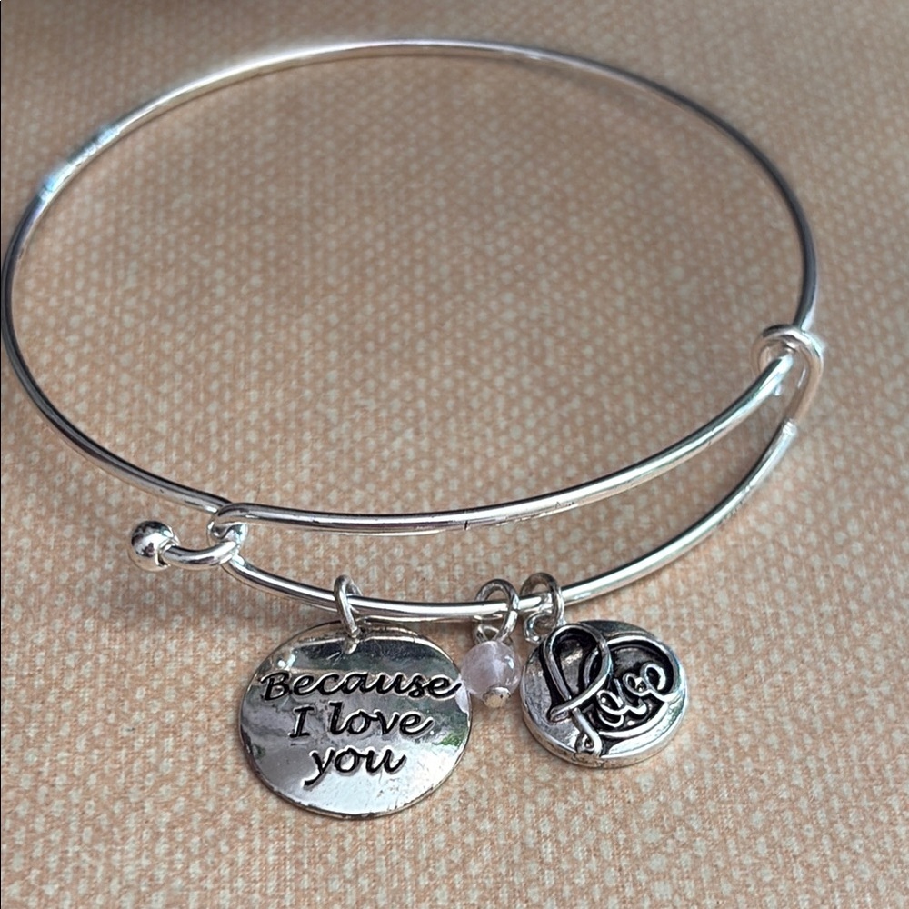 Avon Jewelry, SilverTone Rigid Circular Engraved "Love" Charm Bracelet NWOT B27